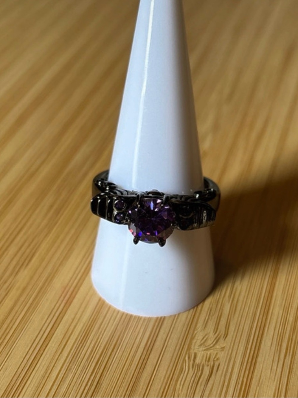 Purple Stone Black Metal Women's Ring